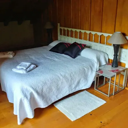 Trisileja En بيت ريفي نوفاليس