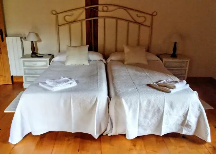 여관 Trisileja En *